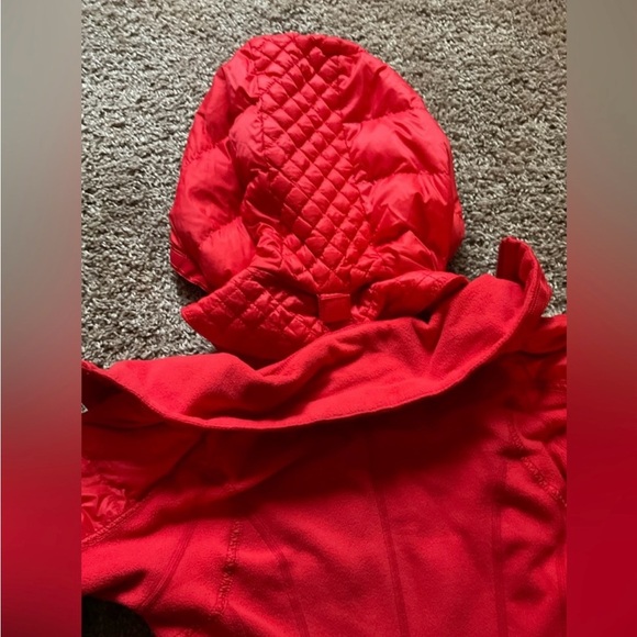Lululemon bundle up Jacket - Picture 6 of 9